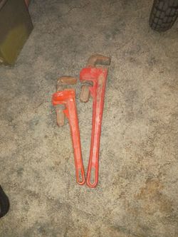 18 inch & 14 inch Pipe wrenchs $10 EACH