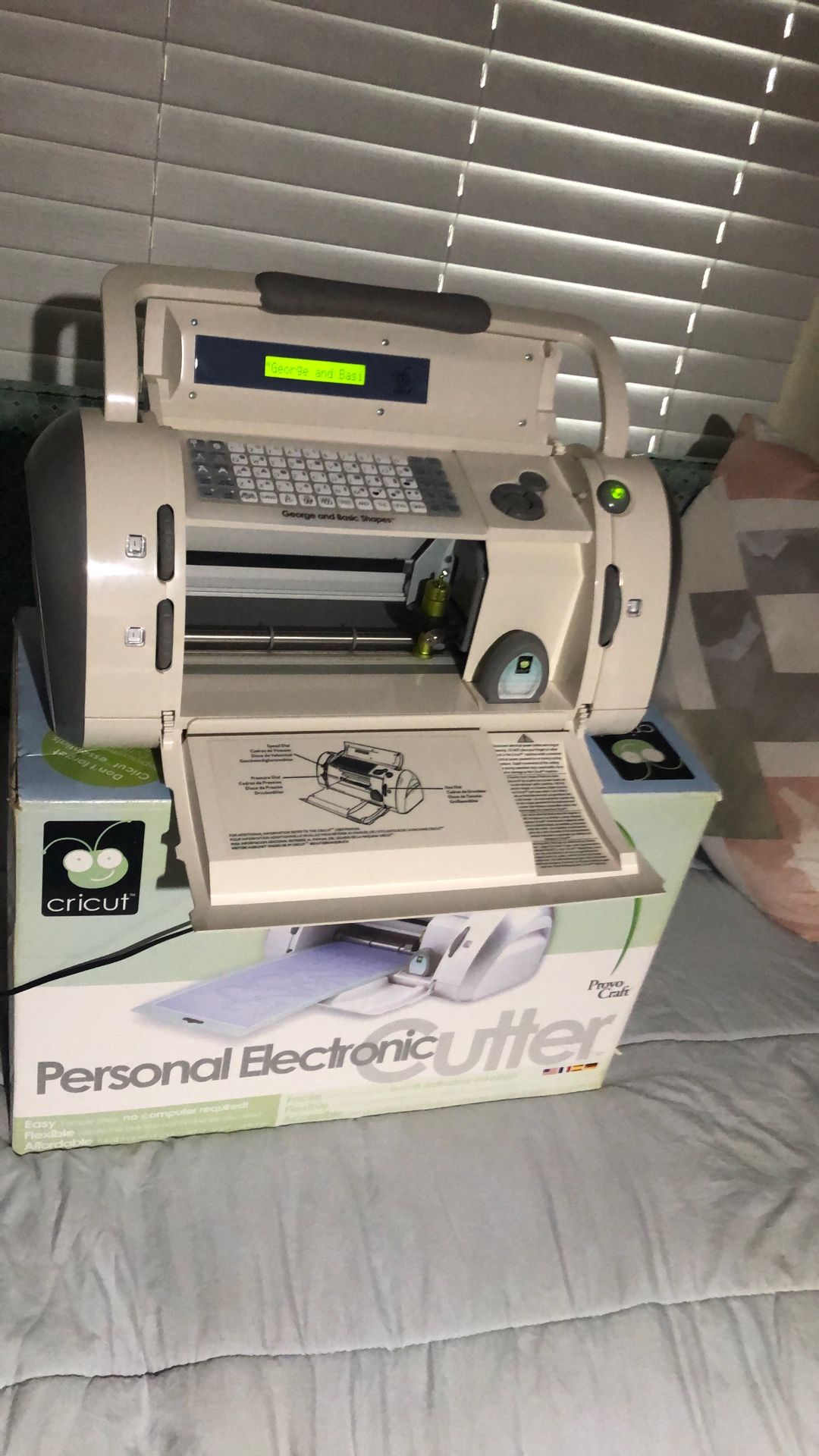 CRICUT Personal Electronic CUTTER