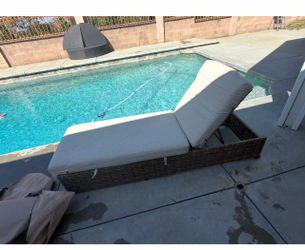 Outdoor Wicker Chaise Lounge – Adjustable