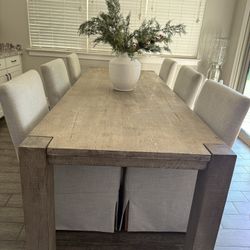 Restoration Hardware Dining Table 