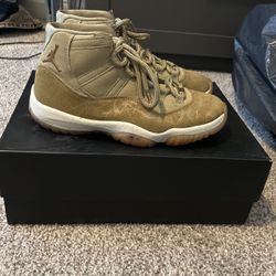 Air Jordan 11 Retro Neutral Olive