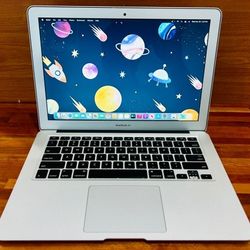  MacBook Air 13” Mid 2013 1.3Ghz intel i5 4GB RAM 128GB SSD Fully Functional
