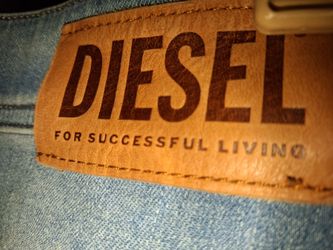 Diesel Men's Sleenker Skinny Jeans 32w 32L