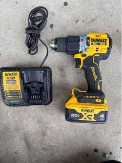 Dewalt DCD805 20V Compact Cordless 1/2" Brushless Hammer Drill