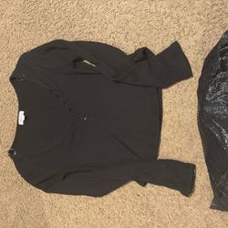 Black Long Sleeve Cropped Top 