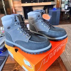 ♥️♥️ Brand new LUGZ work boots size 12♥️♥️