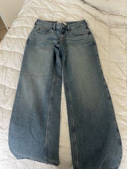 Hollister women’s pants
