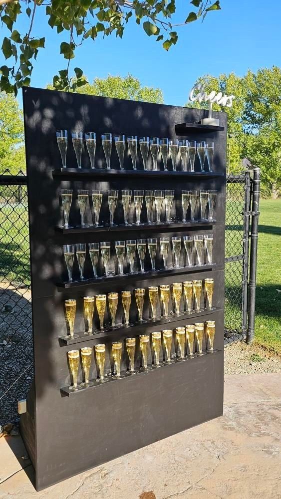 Black Finished FOLDING Champagne Wall