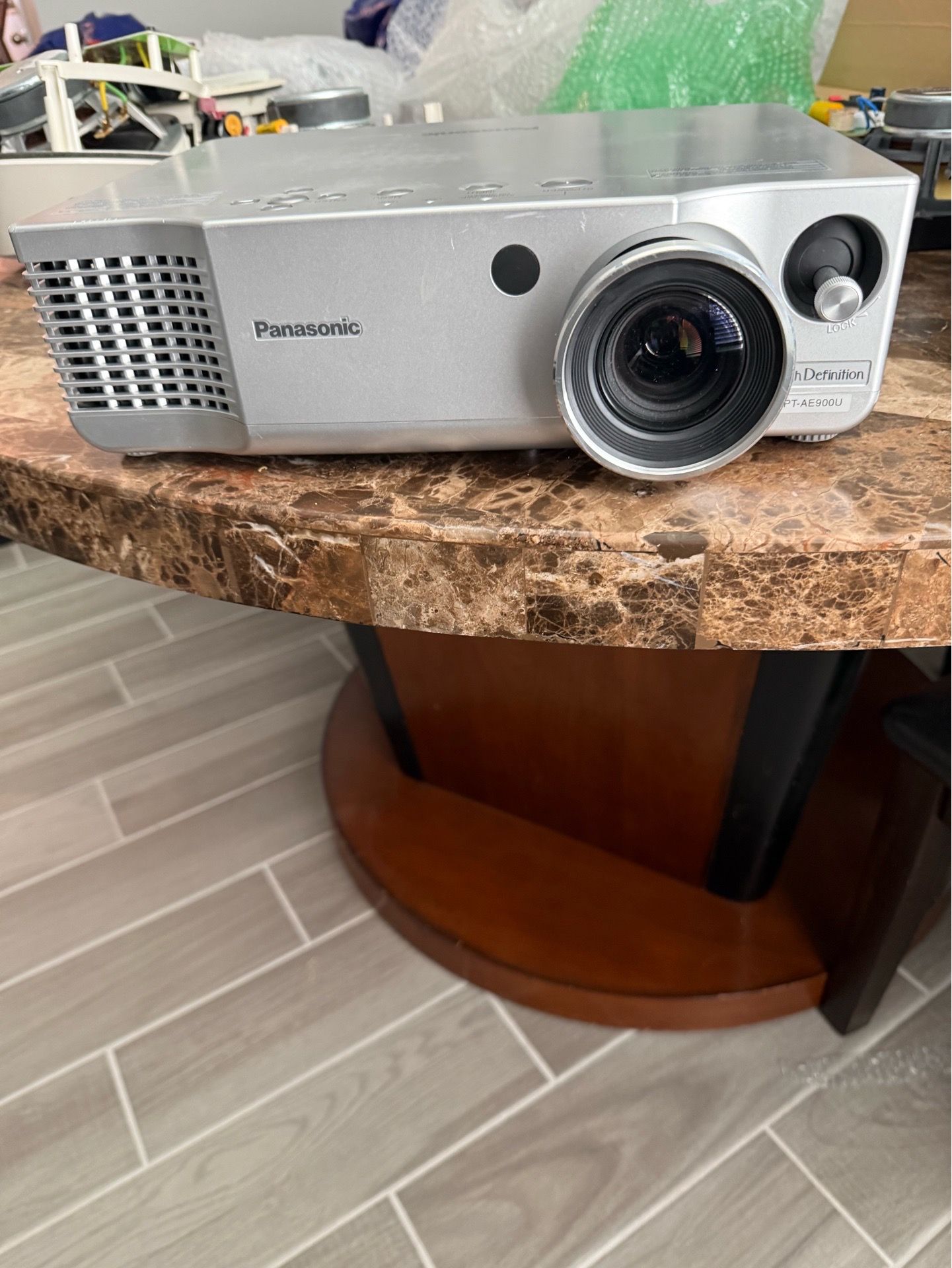 Home theater projectors