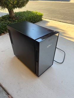 Koolatron Black Mini Wine Cooler Refrigerator