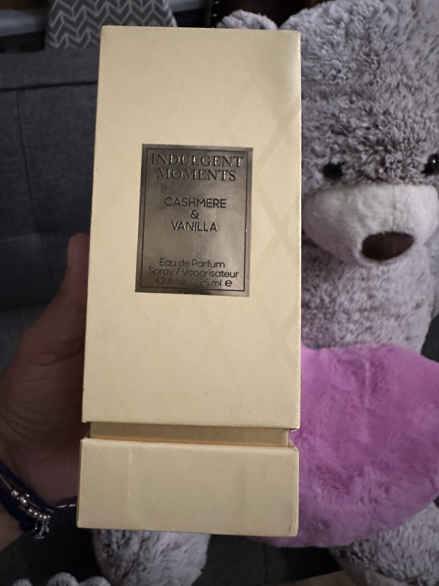 INDULGENT MOMENTS: Cashmere And Vanilla - Perfume 50$ - 125 Ml Big One 