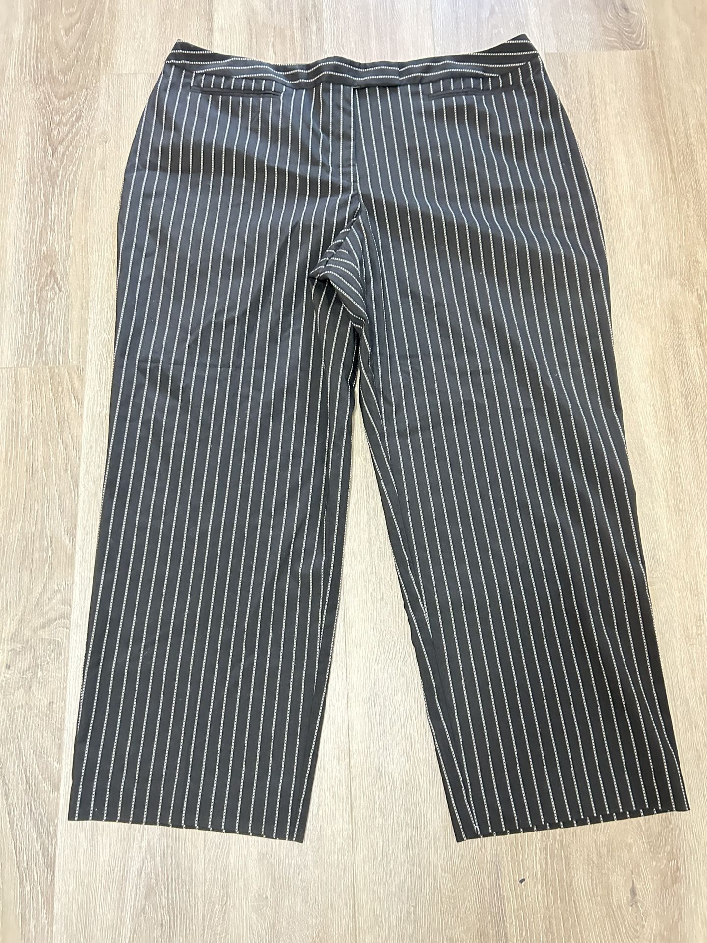 Women’s flat front black-and-white pinstripe slacks size 22 waist never worn