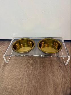 Hiddin Acrylic Elevated Double Pet Feeder with Gold Bowls