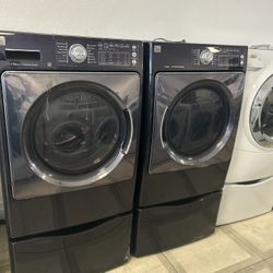 Kenmore Washer And Gas Dryer Set 