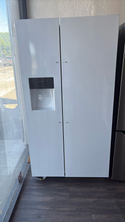 New Frigidaire Water And Ice Working