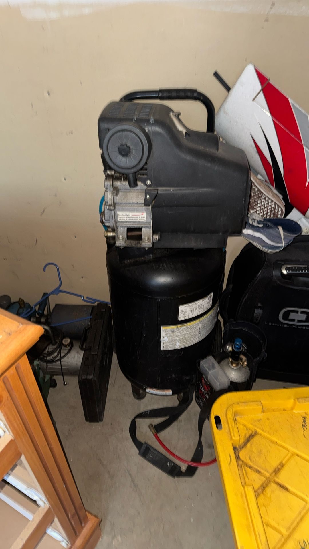 Air Compressor 15 Gallon With Air Tool Set