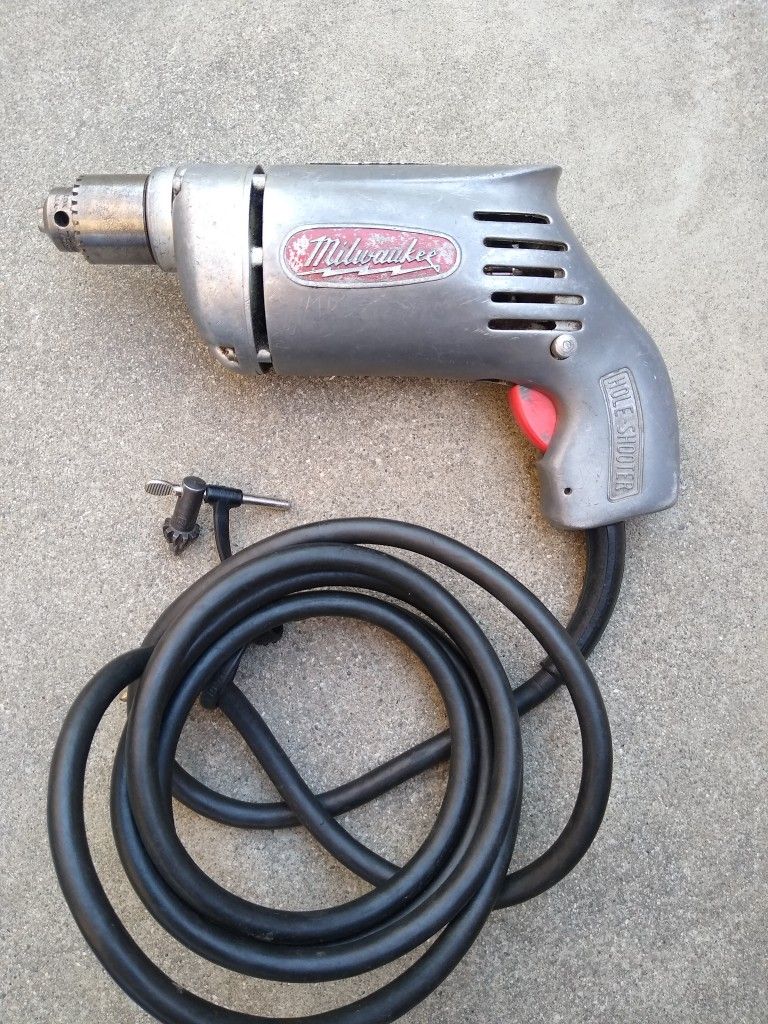 Milwaukee Corded Power Drill