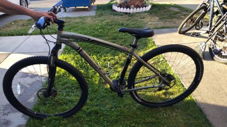 Specialized 29" hardrock