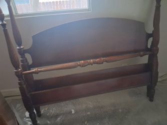 Wood Four-Poster Bed Frame with Headboard