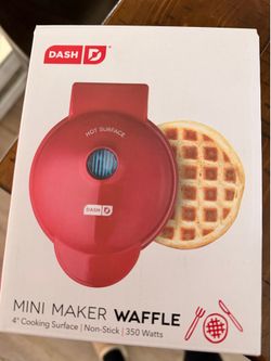Mini Waffle Maker (Red)