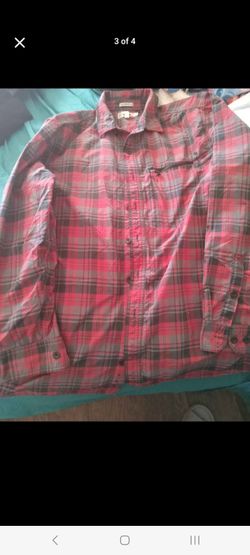 Duluth Trading CO. - Untucked Standard Fit Size XLT