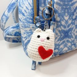 Amigurumi Kitty keychain. Crochet Little Cat Keychain. Kitten bag charm. Backpack Zipper pull. Valentine's day gift