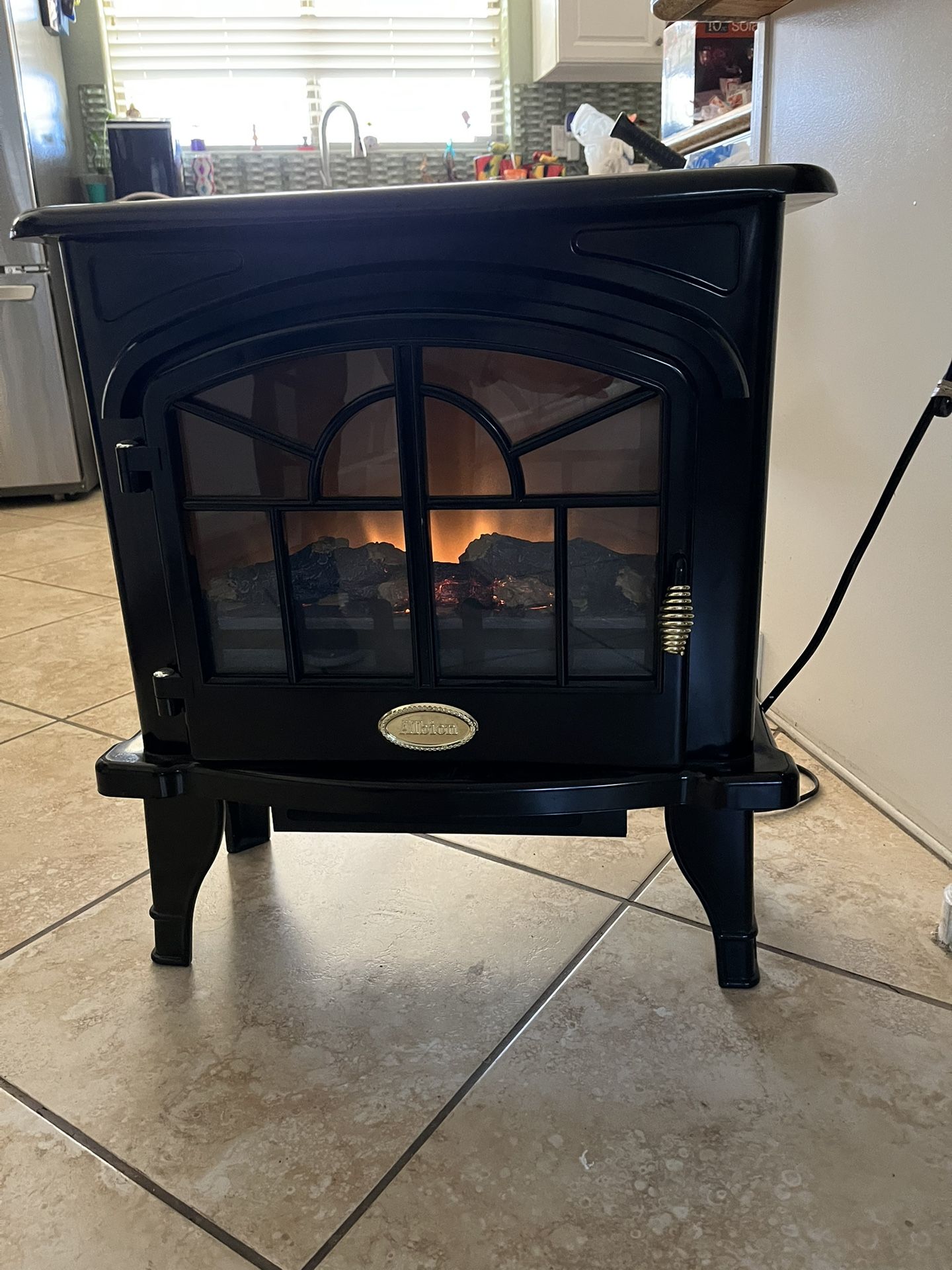  $99 Electric Fire Place Heater Worms Up A Room & Look Good