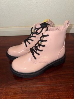 Girls Pink Patent Lace-Up Combat Boots girls size 3