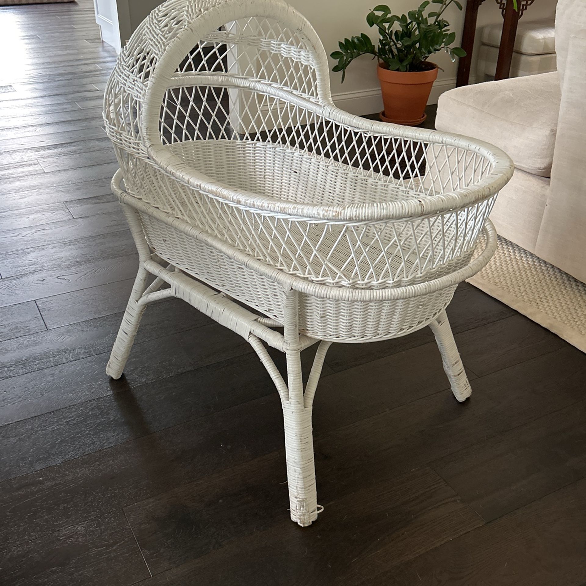 Wicker Bassinet