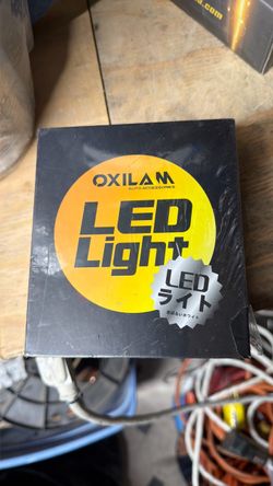 Oxilam LED Light