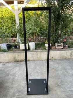 Pico Macom Equipment Rack