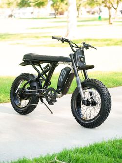 Super73 R Adventure ⚡️ LOW MILES ⚡️ e-bike