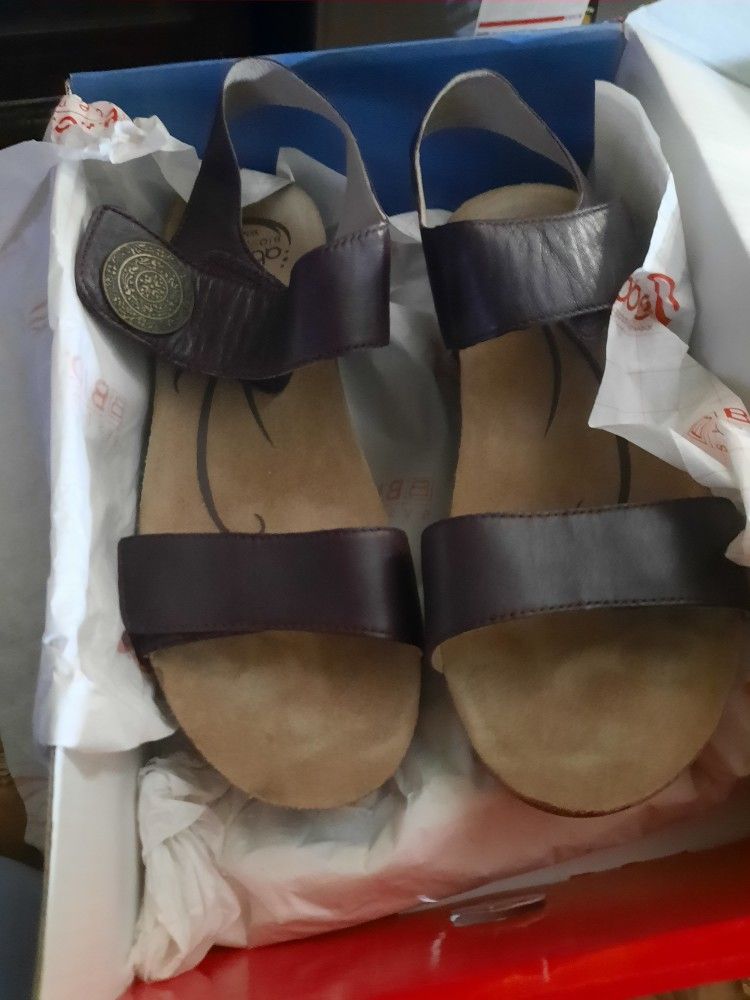 Orthopedic Sandals Wedge Size 9