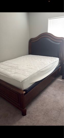 Full-size Bed