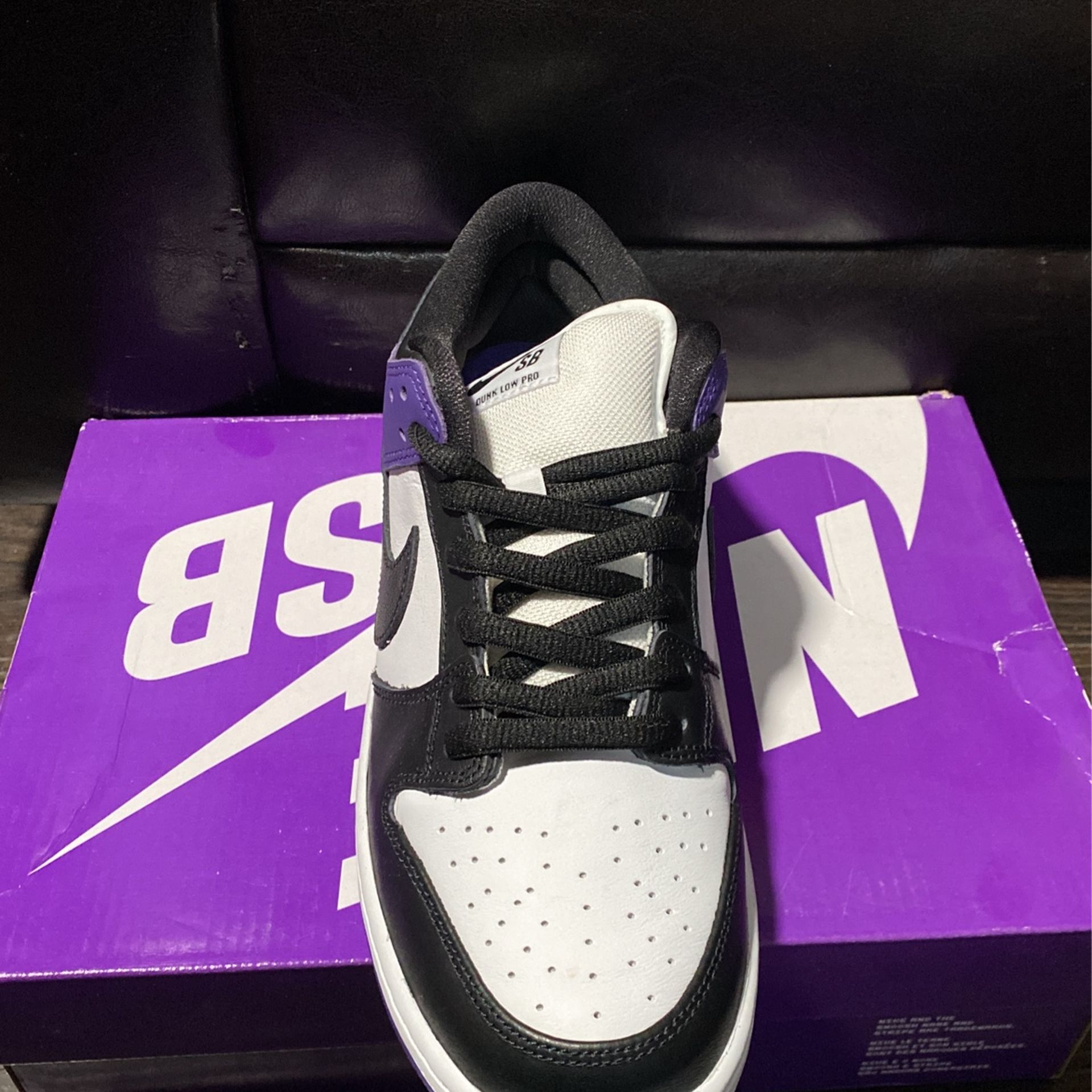 NIKE SB DUNK LOW COURT PURPLE $150