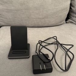 ubiolabs wireless charging dock