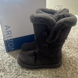 Women's Fur-Lined Boots 