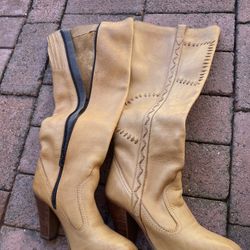 Size 5 Leather Boots