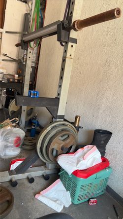 Squat Rack with Olympic Bar & 250 lbs of Weights – Complete Home Gym