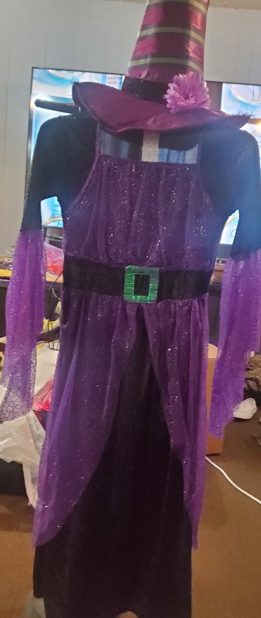 Witch Girls Lg 12-14