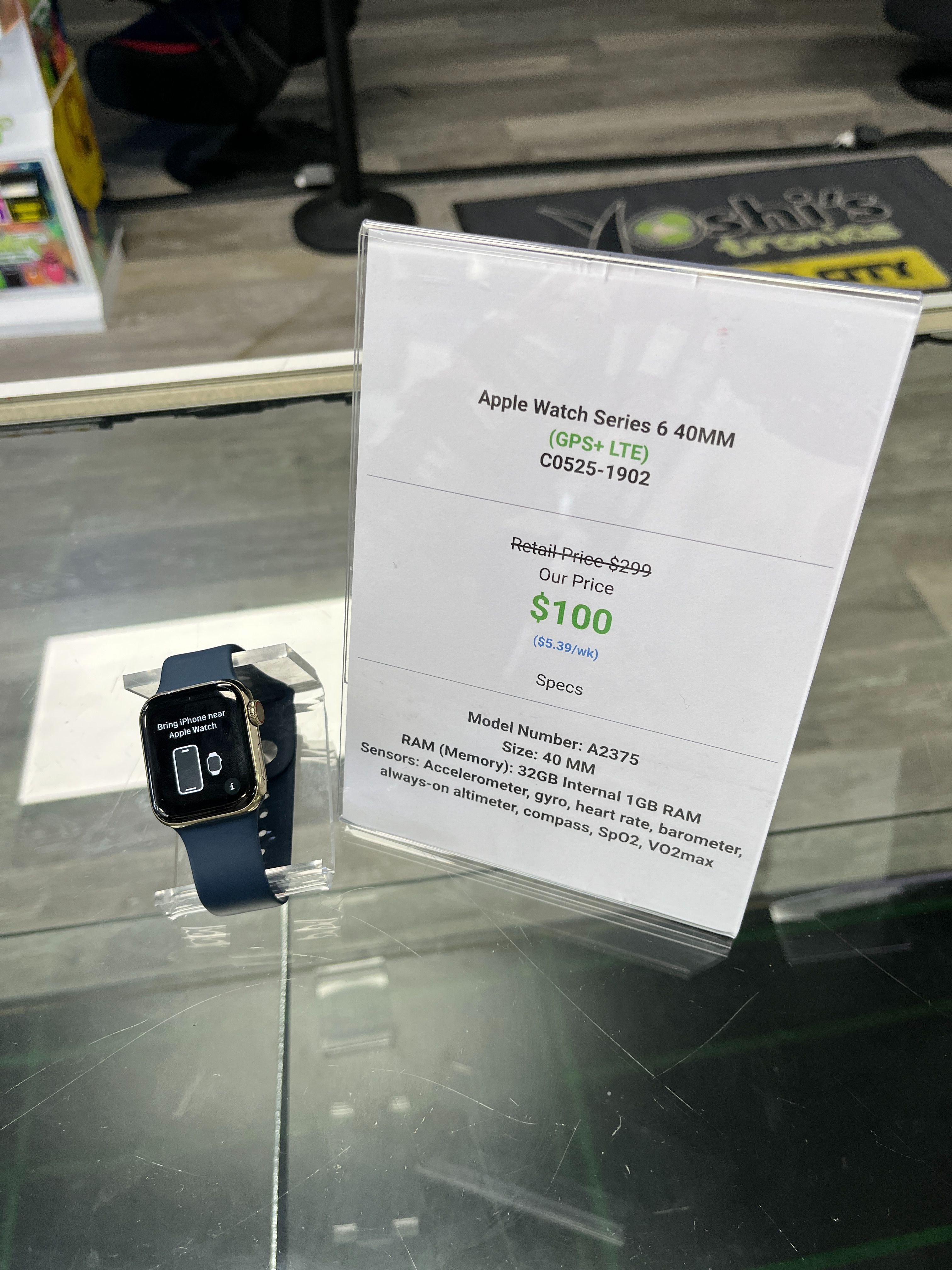Apple Watch Series 6 40MM DPS+LTE Gold C0525-1902