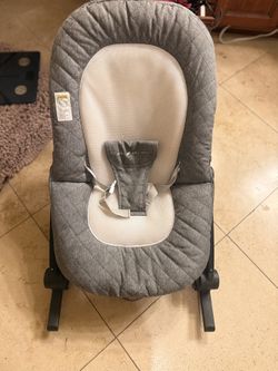 Free Baby delight Rocker bouncer