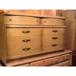 Mirror, Dresser And Chest Of Drawers 
