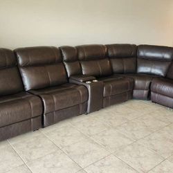 Leather power recliner / Seccional con reclinadoras electricas