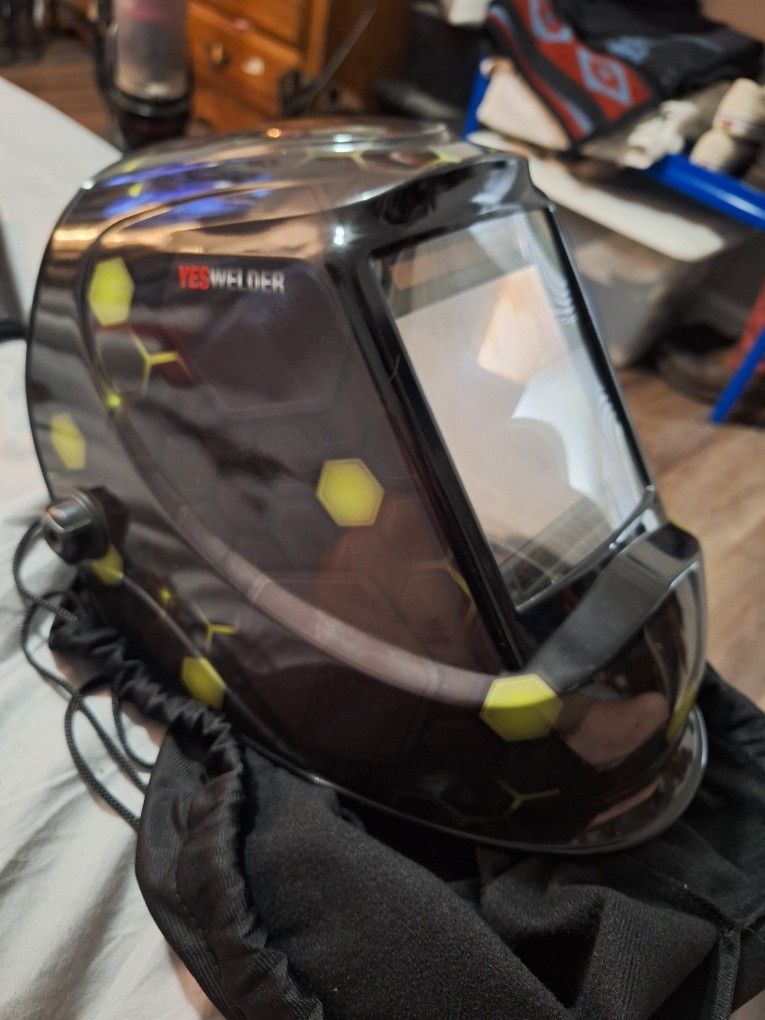 NEW YesWelder Weld Helmet