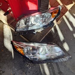 Chevy Malibu Headlight 