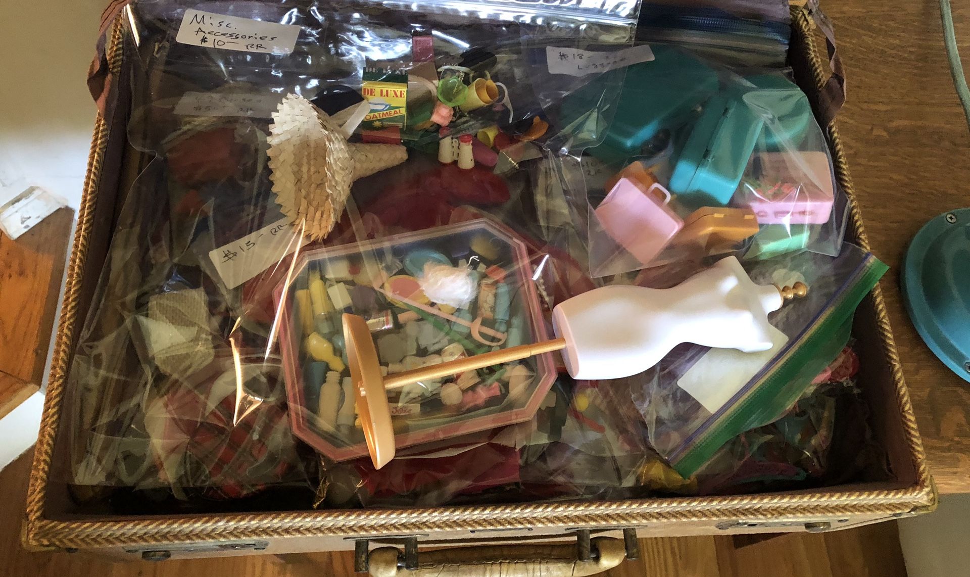 Case full of Barbie Clothes & Accessories