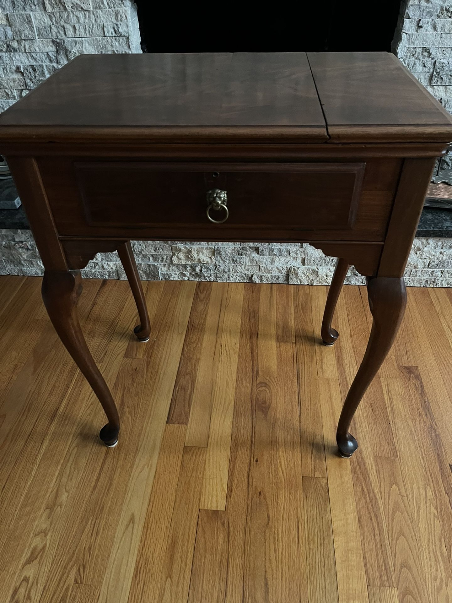 Singer Antique Sewing Table