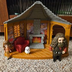 Wizarding World Harry Potter Magical Minis Hagrid’s Hut Playset