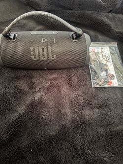 JBL charge 6